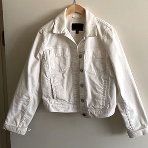 Banana Republic white jean jacket. Size small.